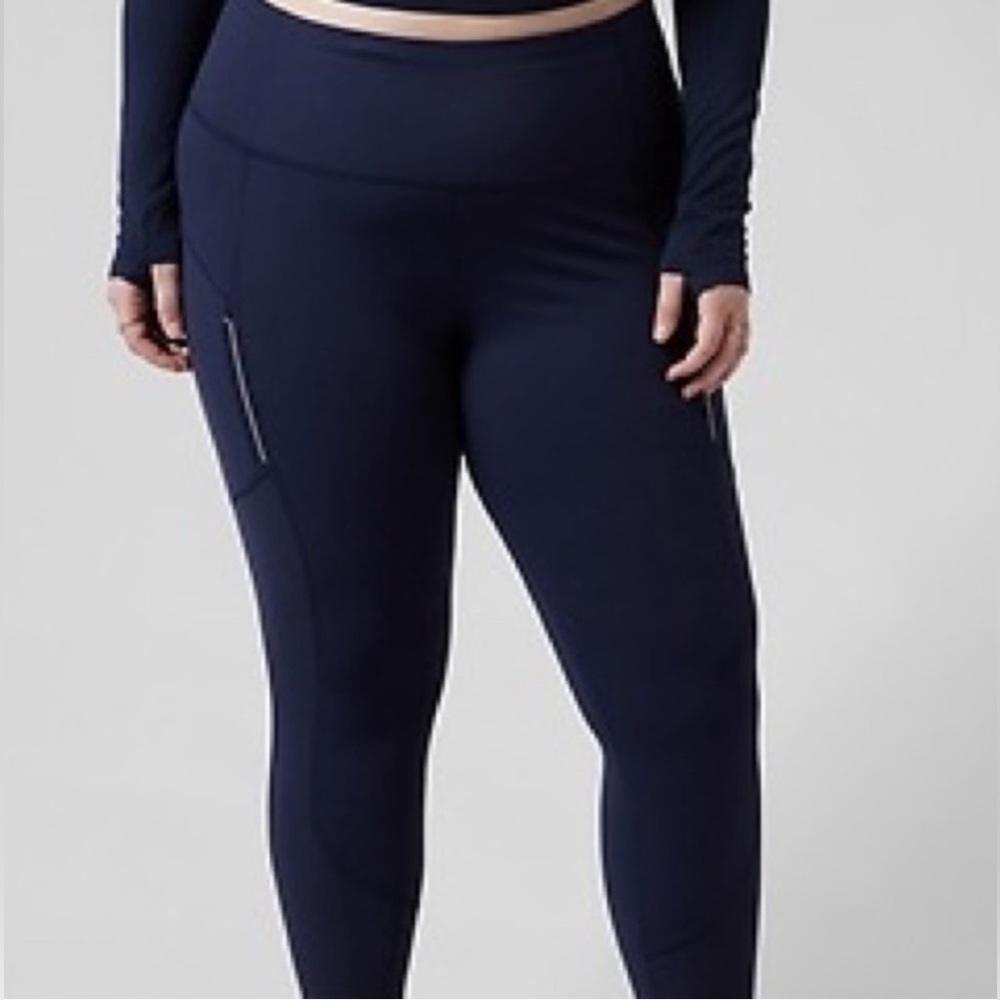 ATHLETA RAINIER‎ TIGHT